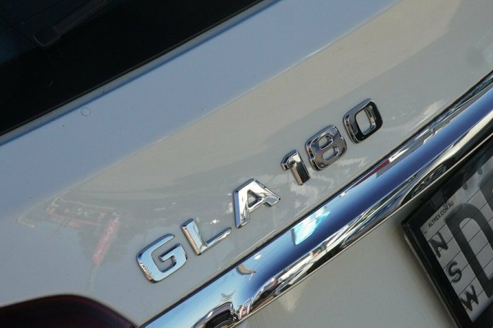 2017 Mercedes-Benz GLA-Class GLA180