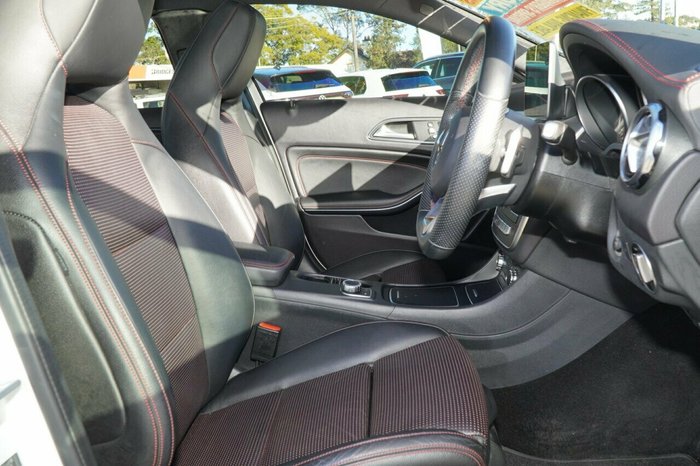 2017 Mercedes-Benz GLA-Class GLA180