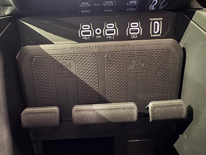 2025 RAM 1500 Laramie Sport Hurricane SO RamBox