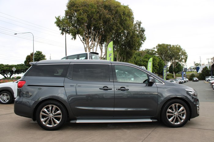2017 Kia Carnival