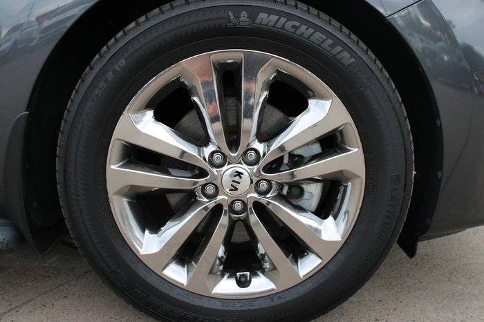 2017 Kia Carnival