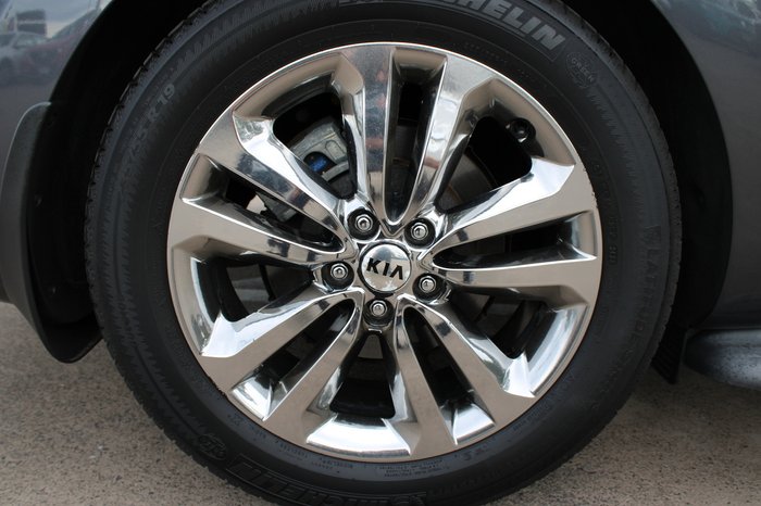 2017 Kia Carnival