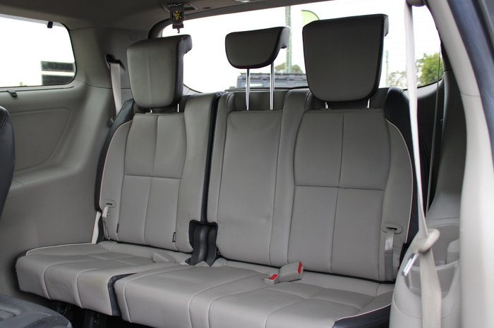 2017 Kia Carnival
