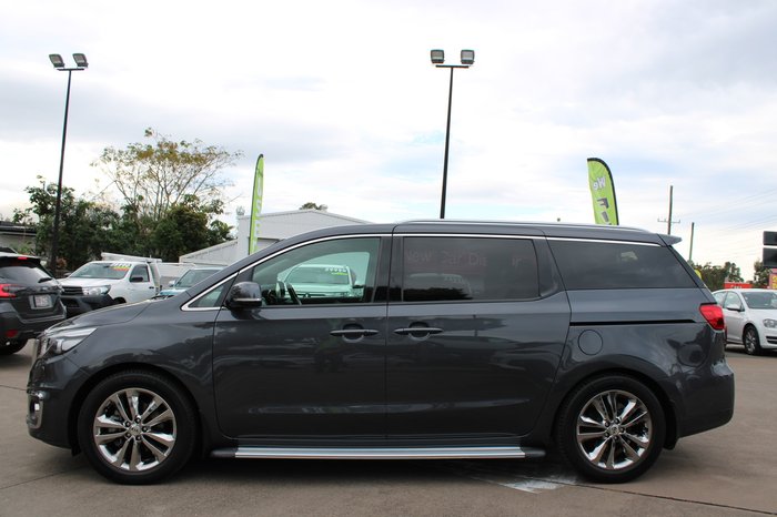 2017 Kia Carnival
