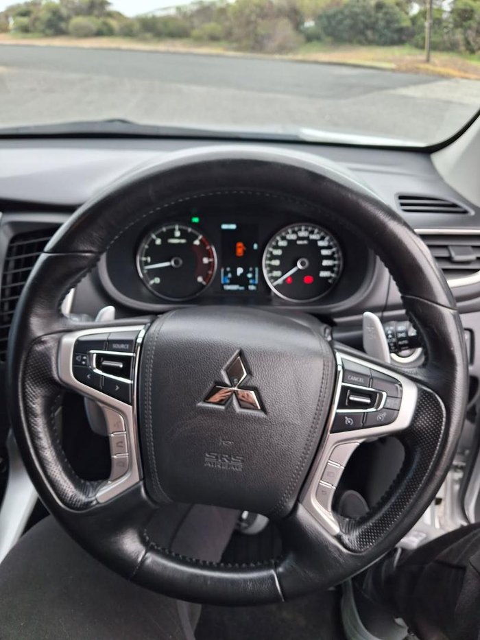2016 Mitsubishi Pajero Sport GLS