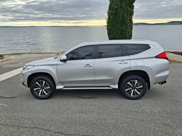 2016 Mitsubishi Pajero Sport GLS