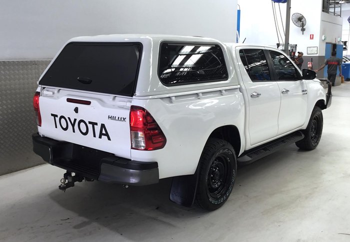 2017 Toyota Hilux SR