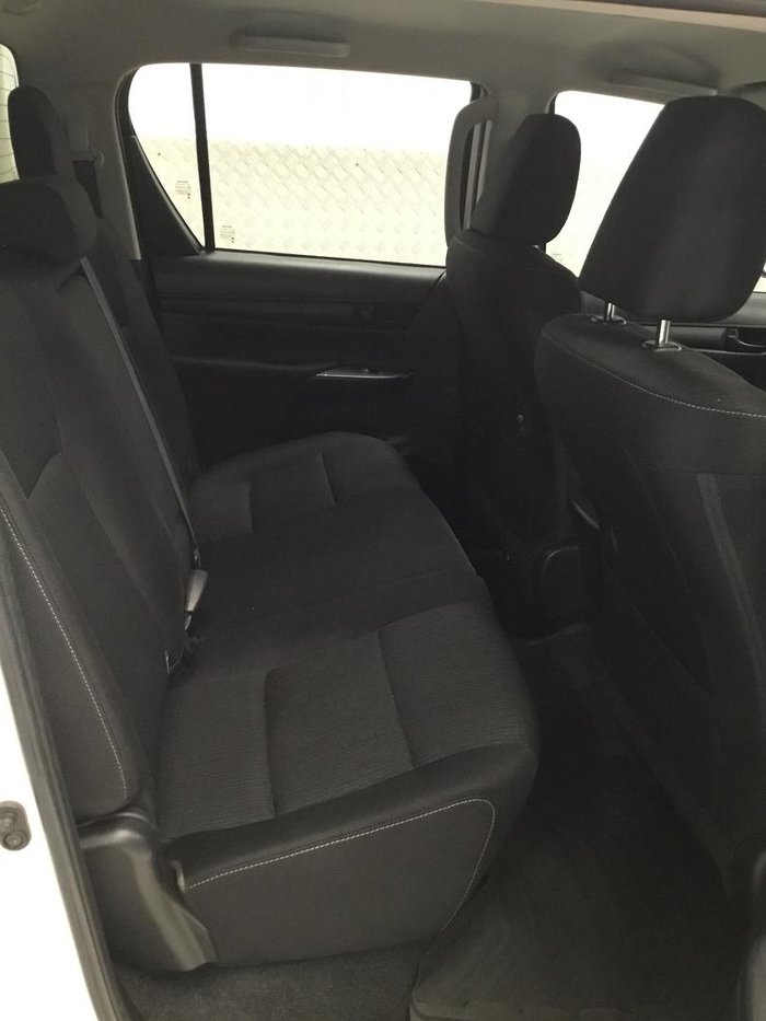 2017 Toyota Hilux SR