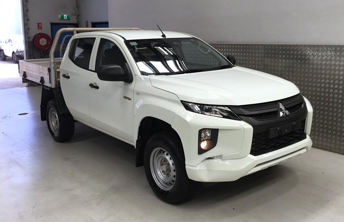 2021 Mitsubishi Triton GLX