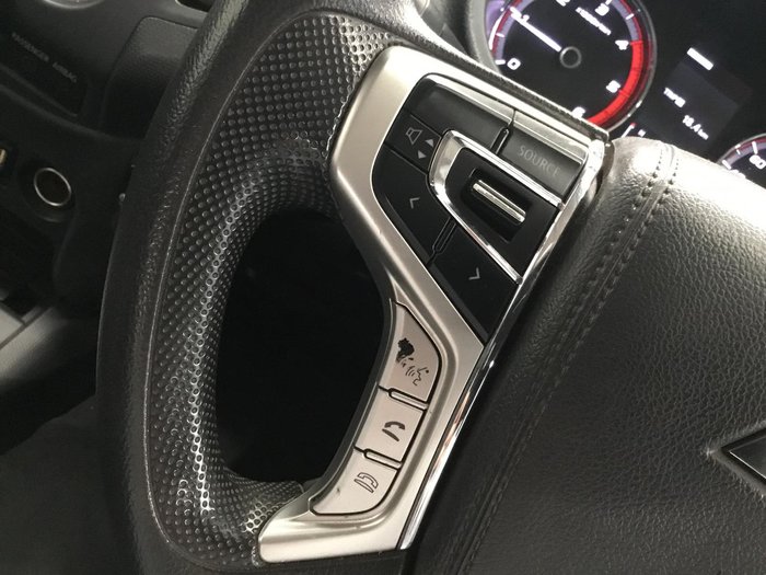 2021 Mitsubishi Triton GLX