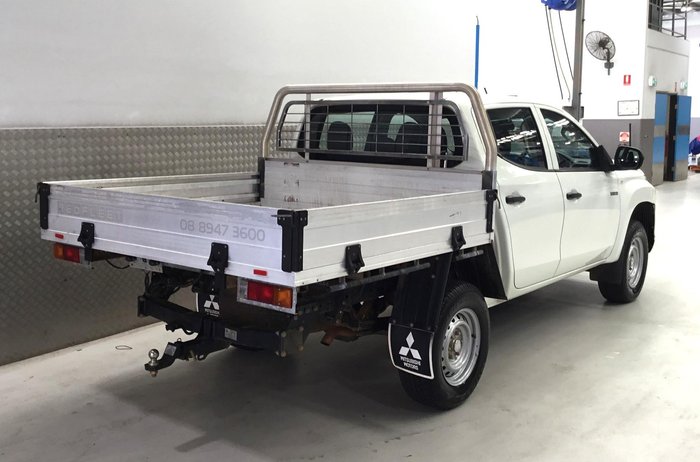 2021 Mitsubishi Triton GLX