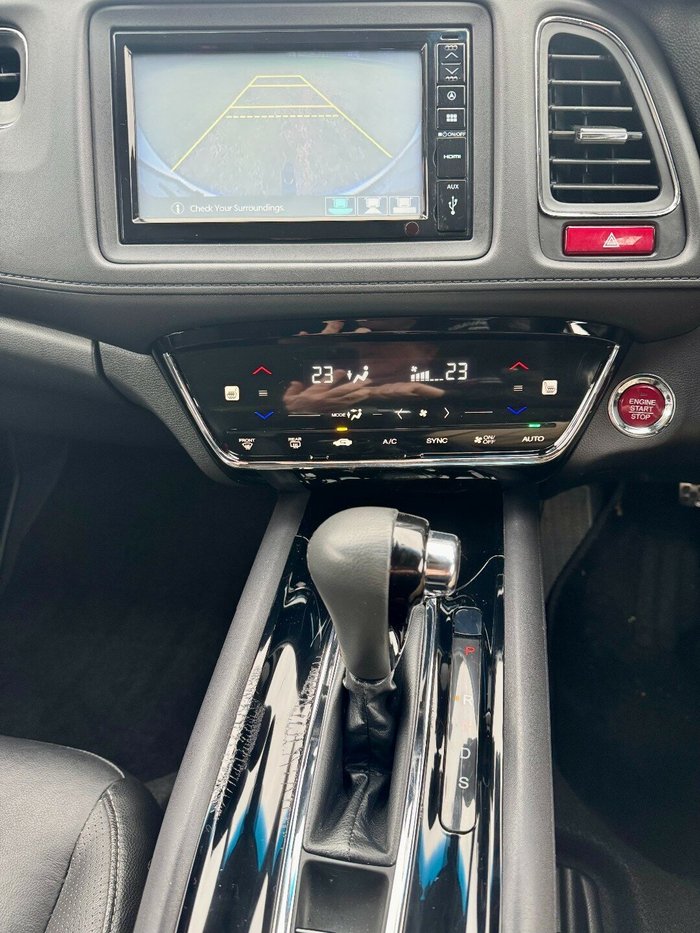 2017 Honda HR-V VTi-L