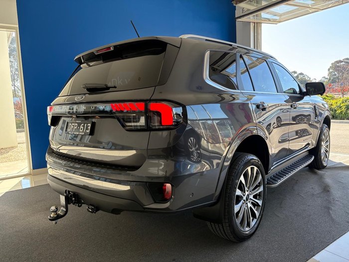 2024 Ford Everest Platinum