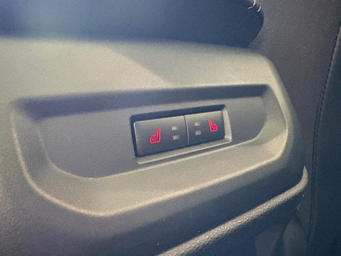 2024 Ford Everest Platinum