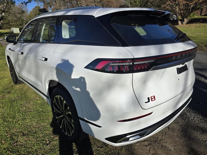 2025 Jaecoo J8 Track