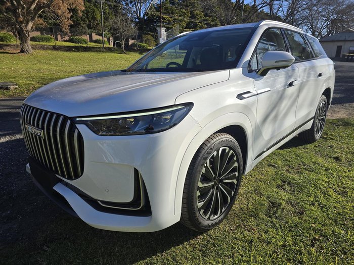 2025 Jaecoo J8 Track