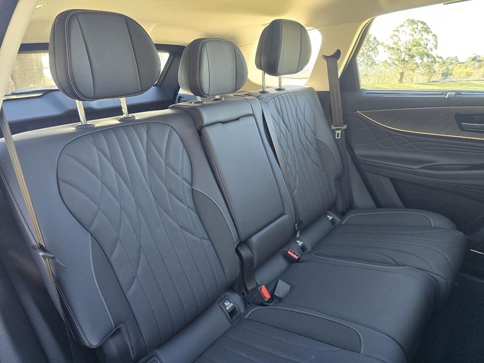 2025 Jaecoo J8 Track