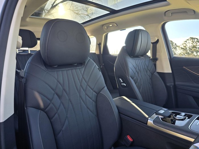 2025 Jaecoo J8 Track