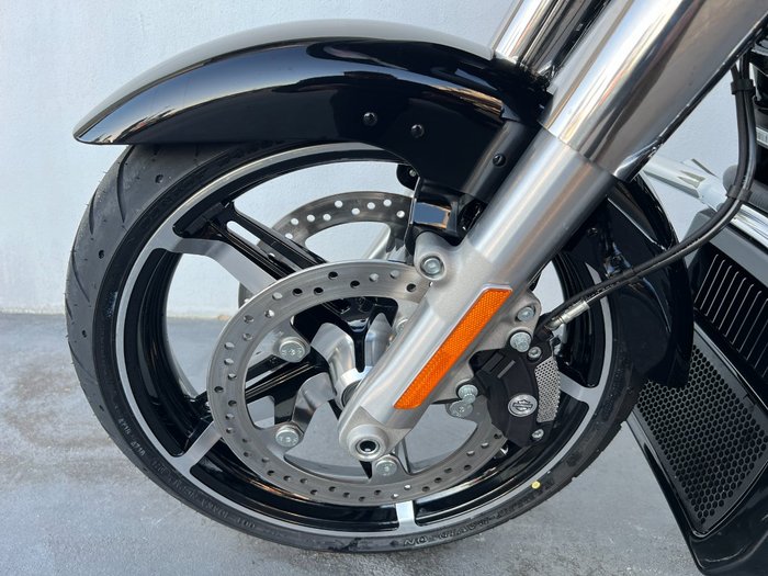 2025 Harley-davidson FLTRX ROAD GLIDE (117) Vivid Black