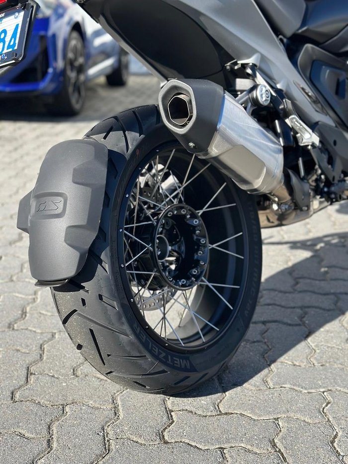 2025 BMW R 1300 GS Pure R 1300 White