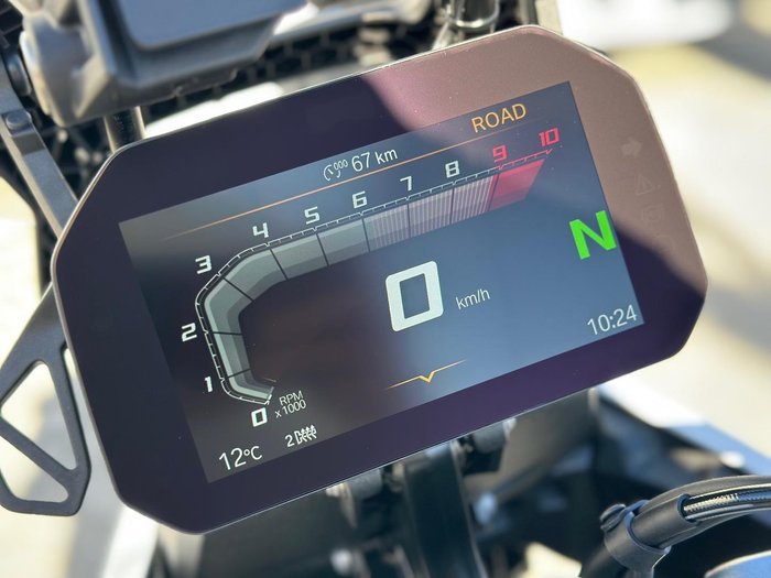2025 BMW R 1300 GS Pure R 1300 White