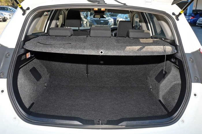 2018 Toyota Corolla Ascent ZRE182R Glacier White