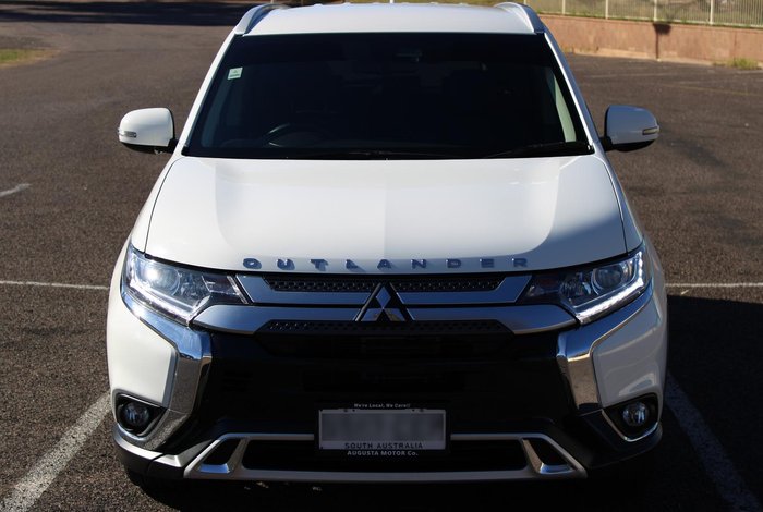 2020 Mitsubishi Outlander LS