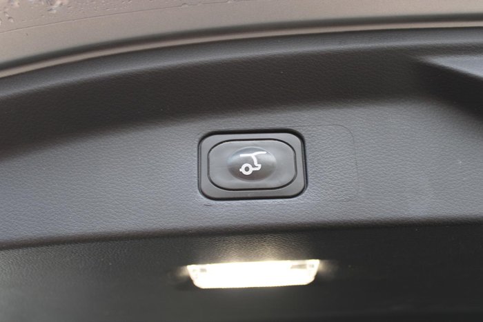 2022 Ford Everest Sport