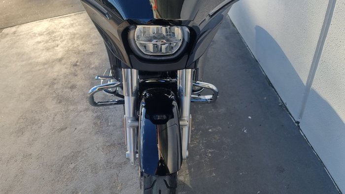 2025 Harley-davidson FLHX STREET GLIDE (117) Vivid Black