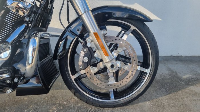 2025 Harley-davidson FLHX STREET GLIDE (117) Vivid Black