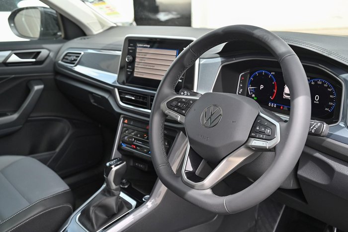 2025 Volkswagen T-Roc 110TSI Style