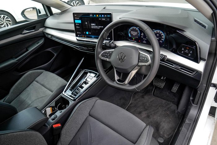 2025 Volkswagen Golf 110TSI Style