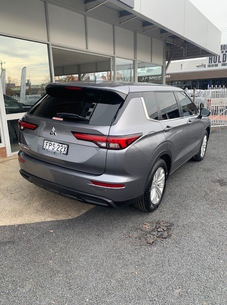 2022 Mitsubishi Outlander ES ZM MY22.5 Grey