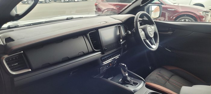 2025 Mazda BT-50 SP