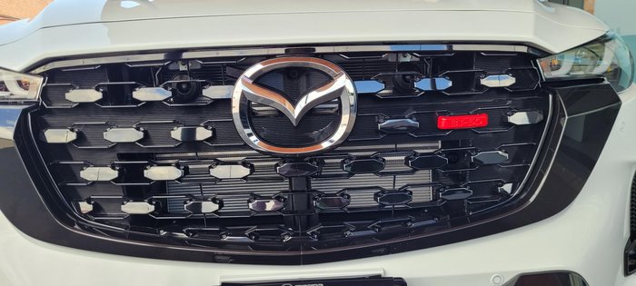 2025 Mazda BT-50 SP