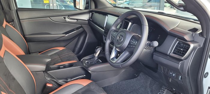 2025 Mazda BT-50 SP