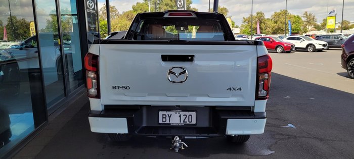 2025 Mazda BT-50 SP