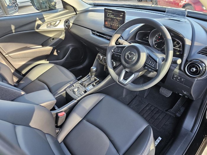 2025 Mazda CX-3 G20 Evolve