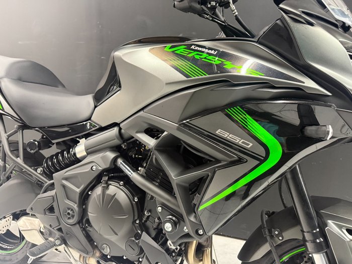 2025 Kawasaki VERSYS 650L (KLE650H) Grey