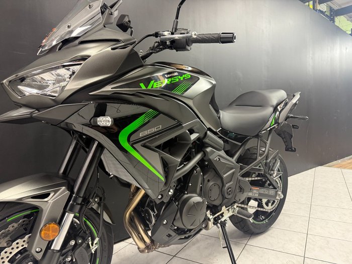 2025 Kawasaki VERSYS 650L (KLE650H) Grey
