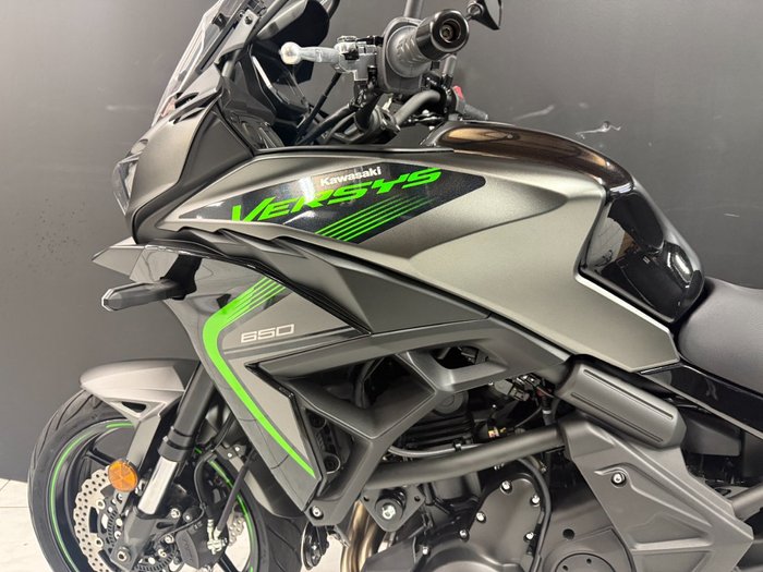 2025 Kawasaki VERSYS 650L (KLE650H) Grey