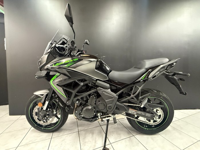 2025 Kawasaki VERSYS 650L (KLE650H) Grey
