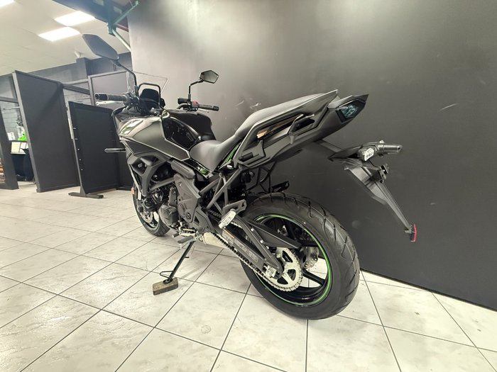 2025 Kawasaki VERSYS 650L (KLE650H) Grey