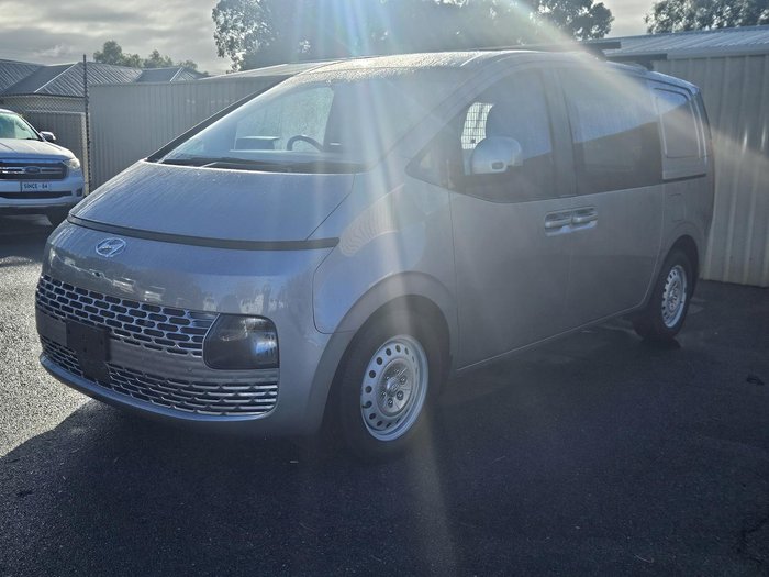 2021 Hyundai STARIA LOAD 