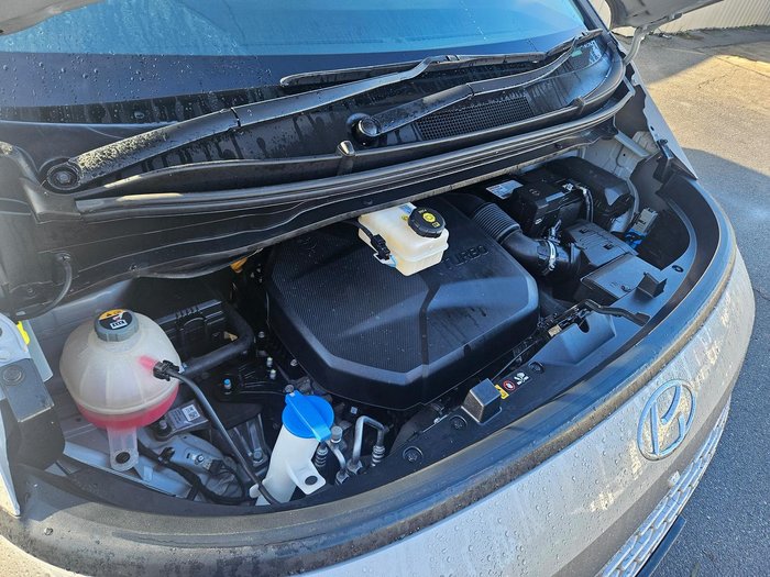 2021 Hyundai STARIA LOAD 