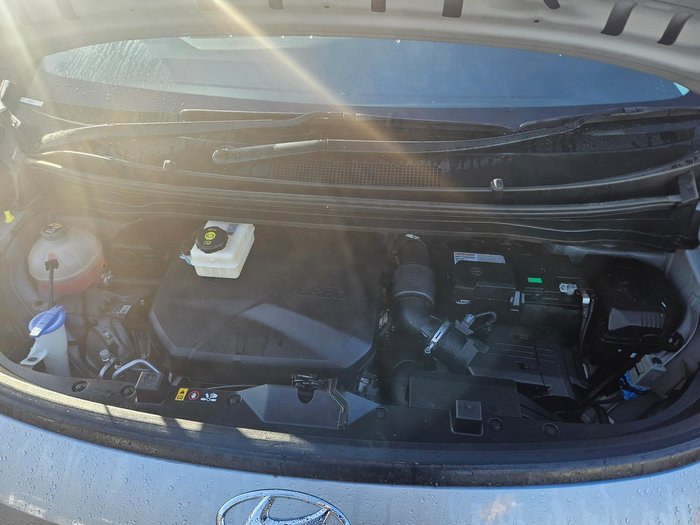 2021 Hyundai STARIA LOAD 