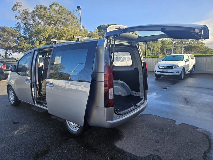 2021 Hyundai STARIA LOAD 