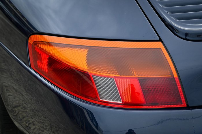 1998 Porsche 911 Carrera