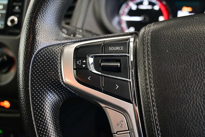 2021 Mitsubishi Triton GLX