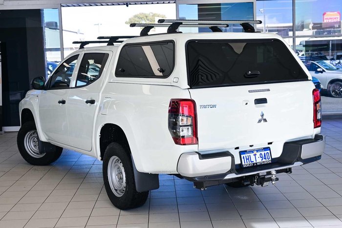 2021 Mitsubishi Triton GLX